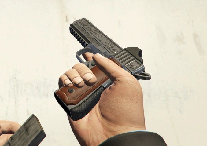 Heavy Pistol dans le jeu