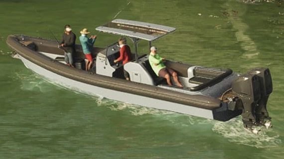 Bateau façon Highfield Sport 900 dans GTA 6
