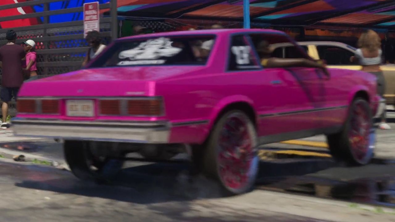 Voiture lowrider « donk » Tulip M-100 dans GTA 6